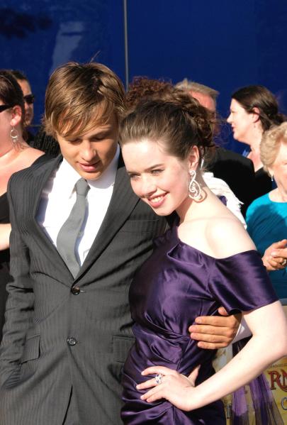 William Moseley y Anna Popplewell