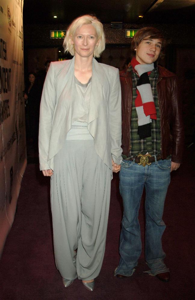 Tilda Swinton y William Moseley