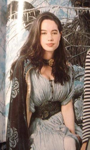 Anna Popplewell