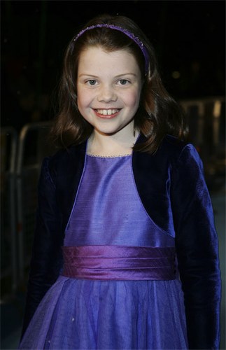 Georgie Henley en la premier de Narnia en Londres